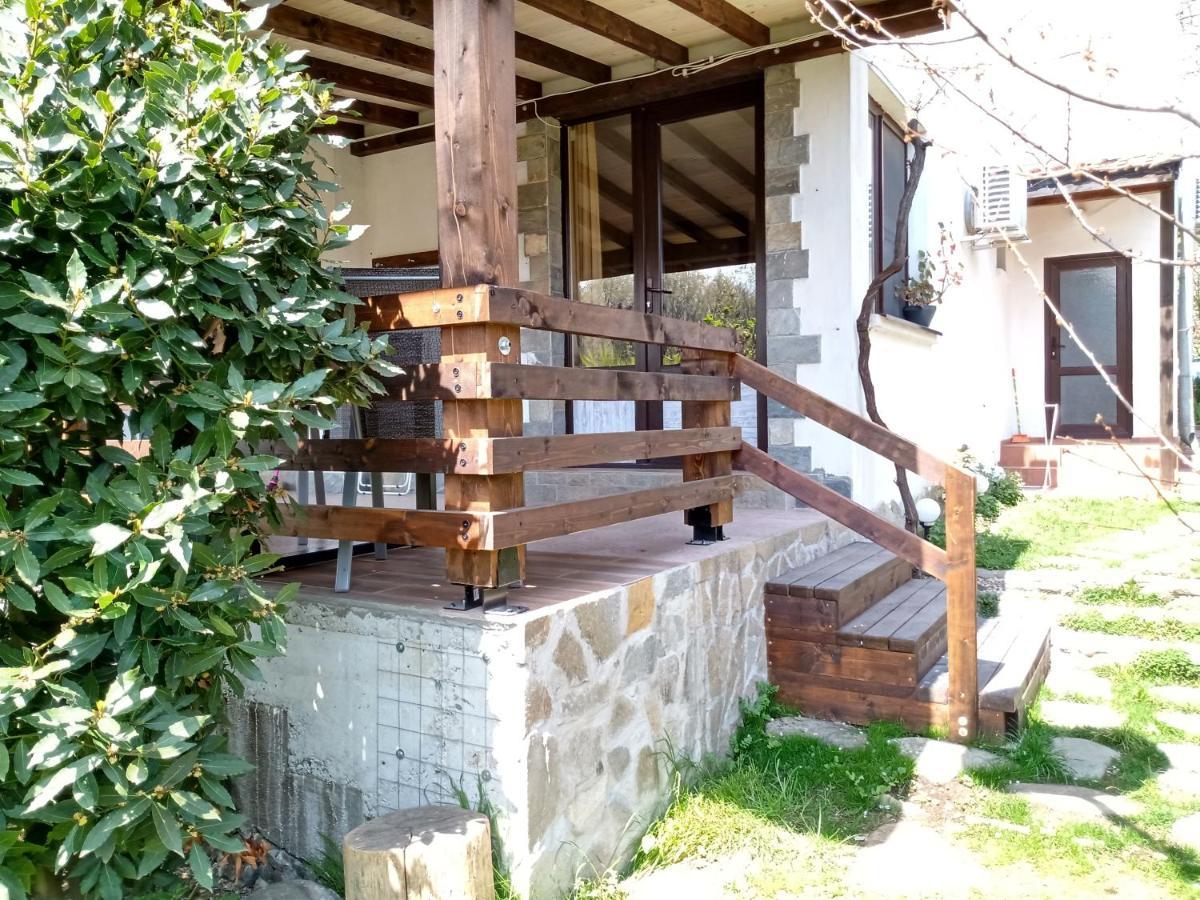Guest House Fanny Sinemoretz Bagian luar foto